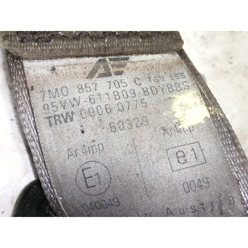Recambio de cinturon seguridad delantero izquierdo para seat alhambra (7v8) se referencia OEM IAM 1M0857705C 95VW611B09 5 PUERTA
