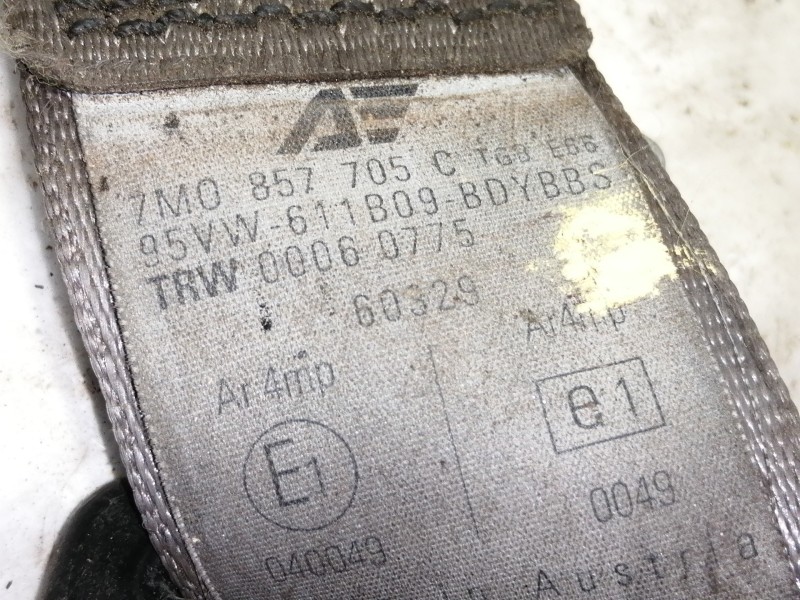 Recambio de cinturon seguridad delantero izquierdo para seat alhambra (7v8) se referencia OEM IAM 1M0857705C 95VW611B09 5 PUERTA