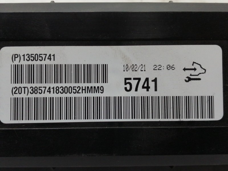 Recambio de centralita aire acondicionado para opel insignia sports tourer cosmo referencia OEM IAM 13505741 385741830052HMM9 