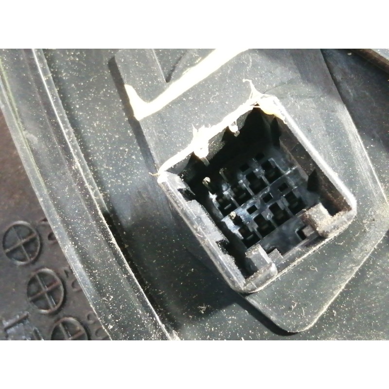 Recambio de retrovisor derecho para kia rio ipanema berlina referencia OEM IAM   ELECTRICO