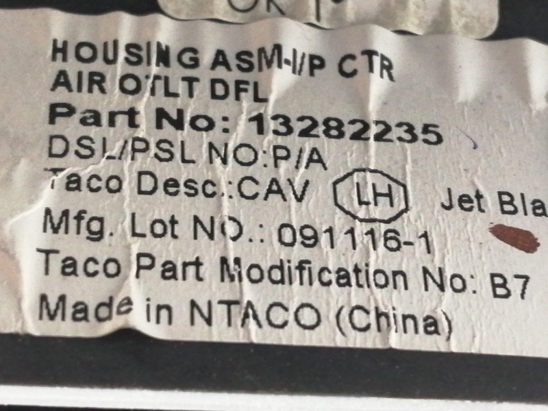 Recambio de rejilla aireadora para opel insignia sports tourer cosmo referencia OEM IAM 495050031 13321689 13282235