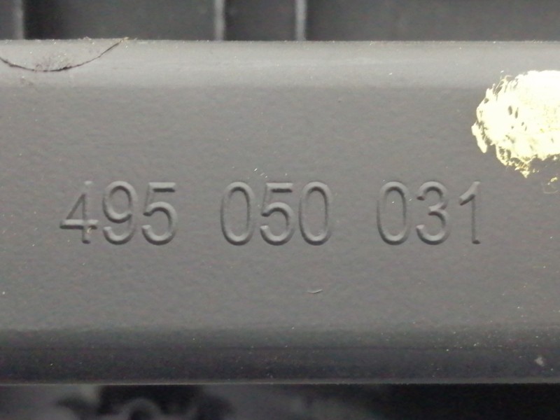 Recambio de rejilla aireadora para opel insignia sports tourer cosmo referencia OEM IAM 495050031 13321689 13282235