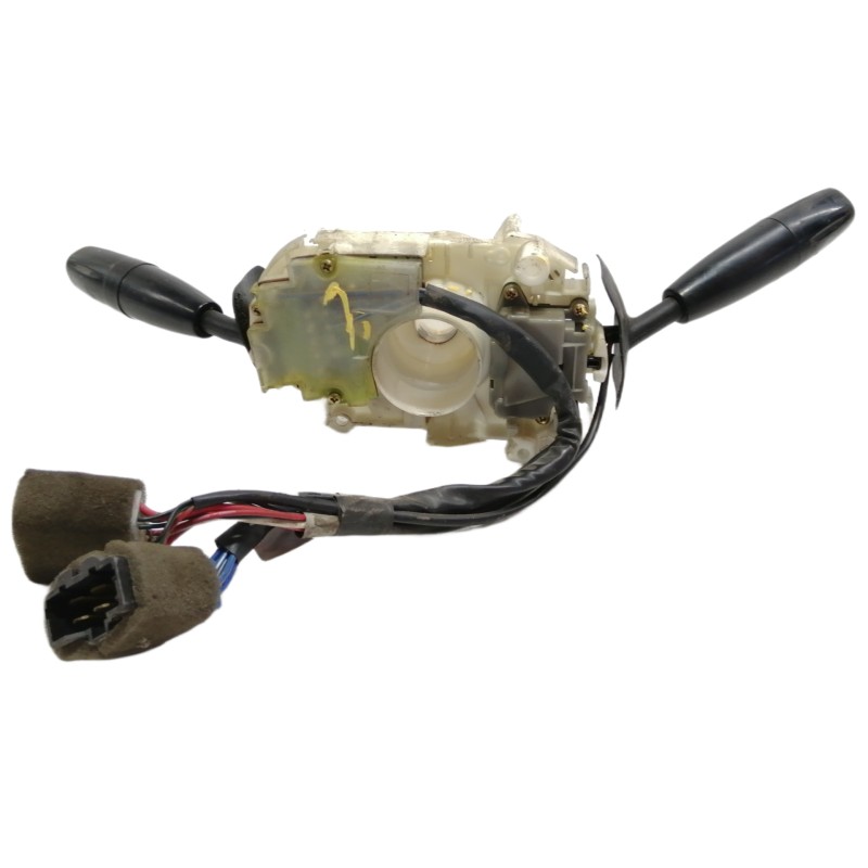 Recambio de mando multifuncion para kia rio ipanema berlina referencia OEM IAM 45131A1002  
