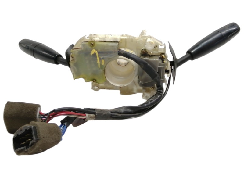 Recambio de mando multifuncion para kia rio ipanema berlina referencia OEM IAM 45131A1002  