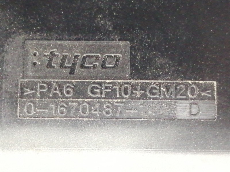 Recambio de caja reles / fusibles para bmw serie 5 lim. (f10) 520d referencia OEM IAM 217033442E 923442101 016704871