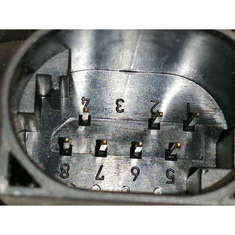 Recambio de cerradura puerta trasera derecha para bmw x5 (e53) 3.0d referencia OEM IAM 8402602  