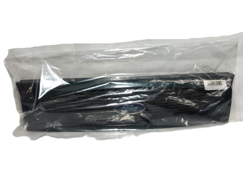 Recambio de rejilla delantera para ford fiesta berlina ghia referencia OEM IAM 96FB8200AC 96FB8200AC 