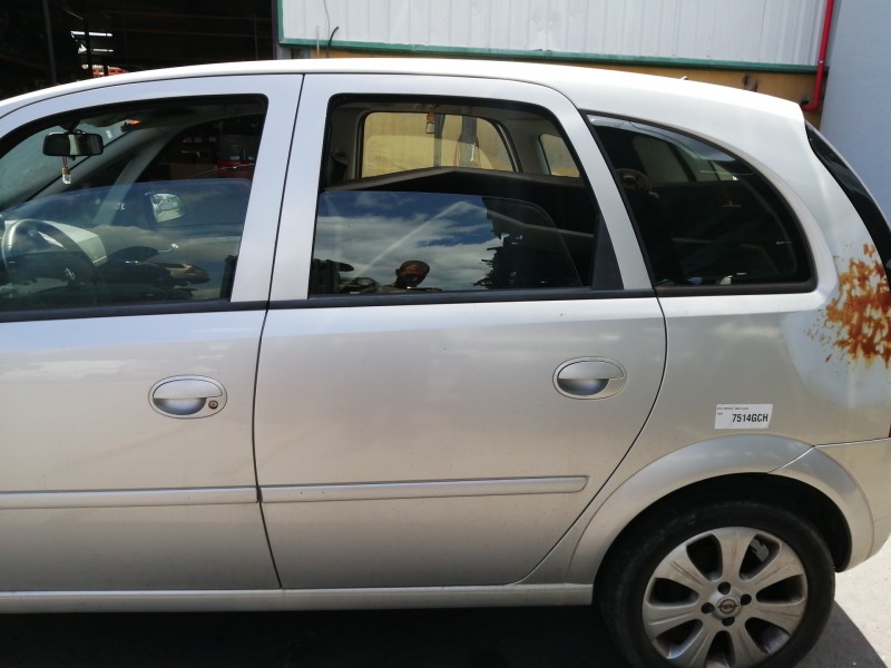 Recambio de puerta trasera izquierda para opel meriva cosmo referencia OEM IAM COMPLETA  