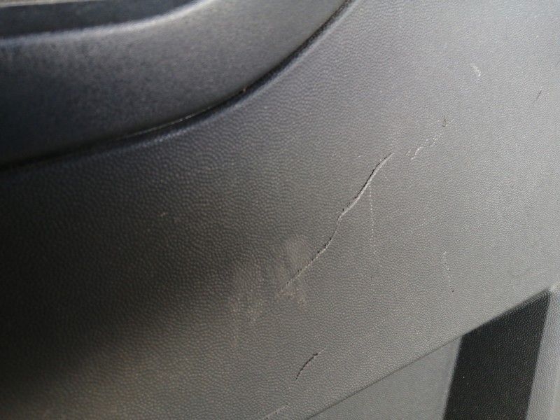 Recambio de puerta trasera izquierda para opel meriva cosmo referencia OEM IAM COMPLETA  