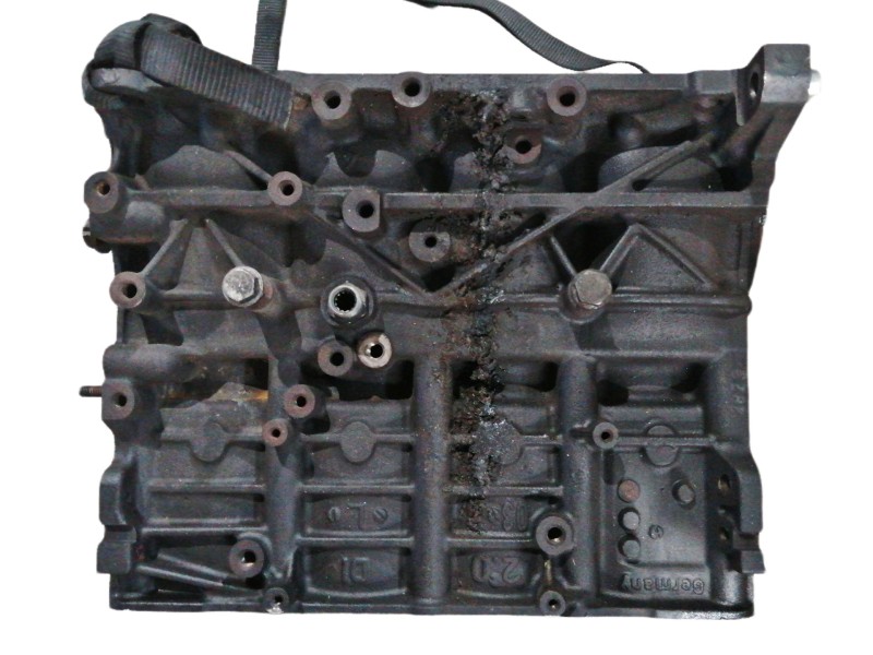 Recambio de bloque para volkswagen passat berlina (3c2) trendline referencia OEM IAM 03G021L  BLOQUE MOTOR COMPLETO