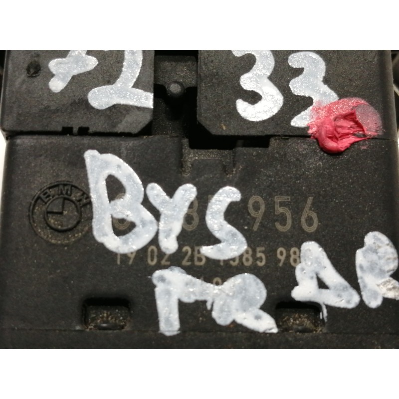 Recambio de mando elevalunas trasero derecho para bmw x5 (e53) 3.0d referencia OEM IAM 8385956  