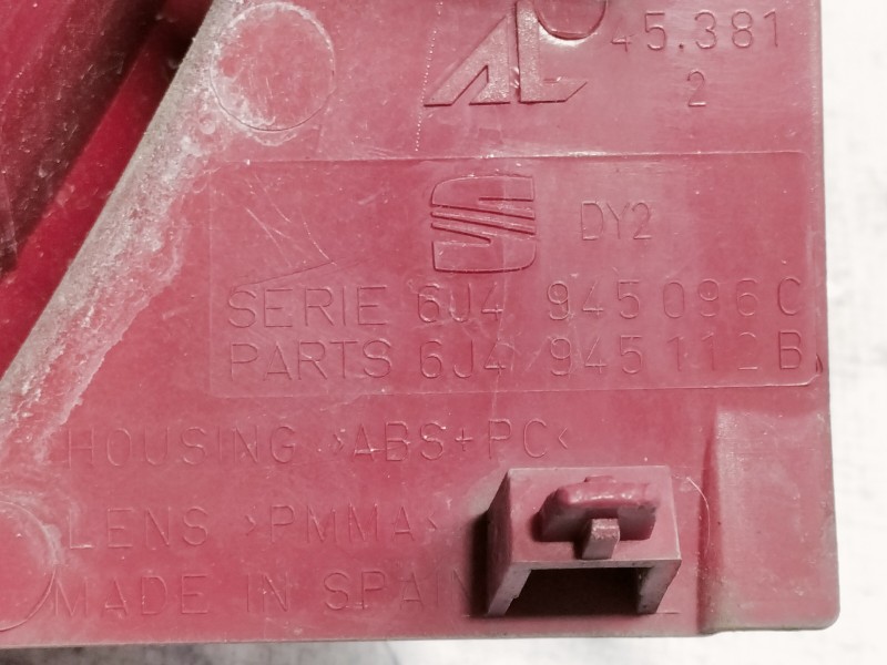 Recambio de piloto trasero derecho para seat ibiza (6j5) reference referencia OEM IAM 6J4945112B 9J4945096C 6J4945096H