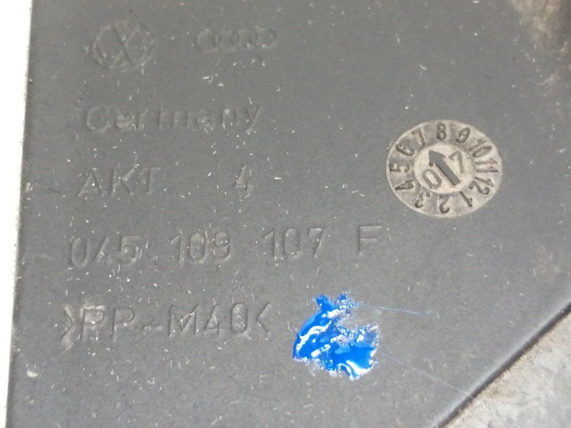 Recambio de tapa distribucion para seat leon (1p1) reference referencia OEM IAM 045109107F  