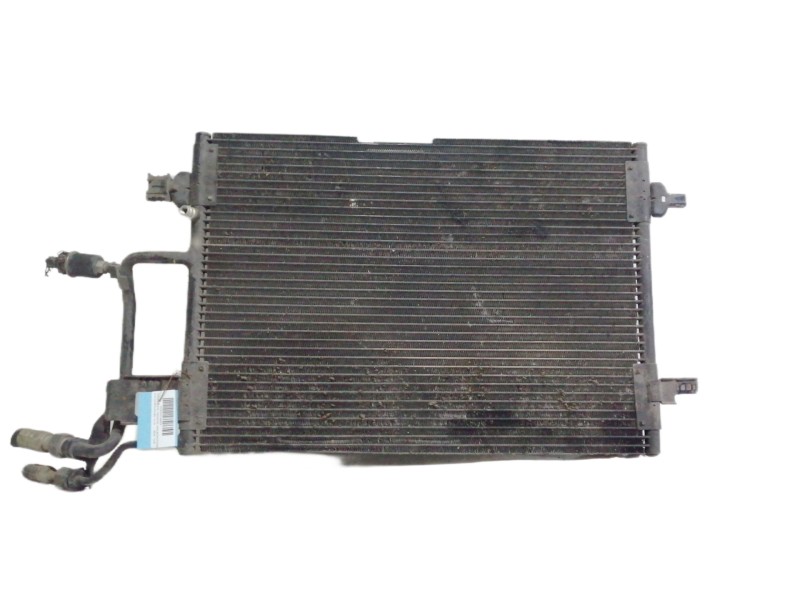 Recambio de condensador / radiador aire acondicionado para audi a4 berlina (b5) 1.9 tdi referencia OEM IAM 8D0260401A  