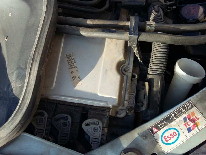 Recambio de centralita motor uce para peugeot 206 berlina xt referencia OEM IAM 0281010594  