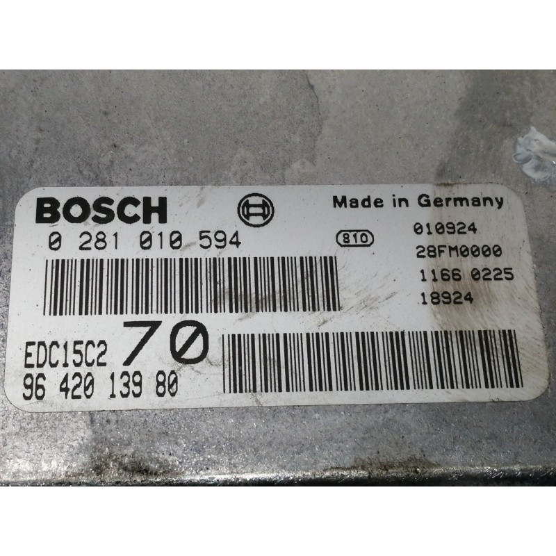 Recambio de centralita motor uce para peugeot 206 berlina xt referencia OEM IAM 0281010594  