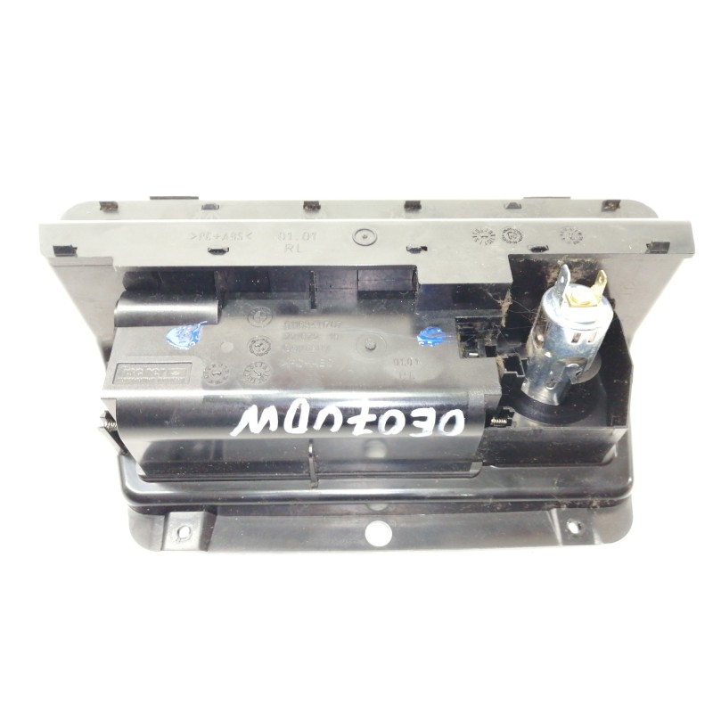 Recambio de cenicero para bmw x3 (e83) 2.0d referencia OEM IAM 51163411707  