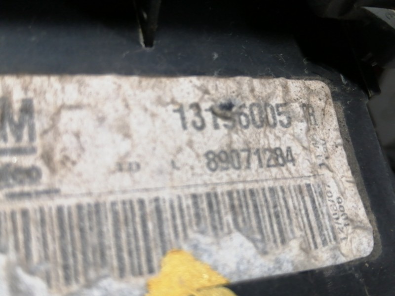 Recambio de faro antiniebla izquierdo para opel meriva 1.4 16v referencia OEM IAM 13196005 89071284 