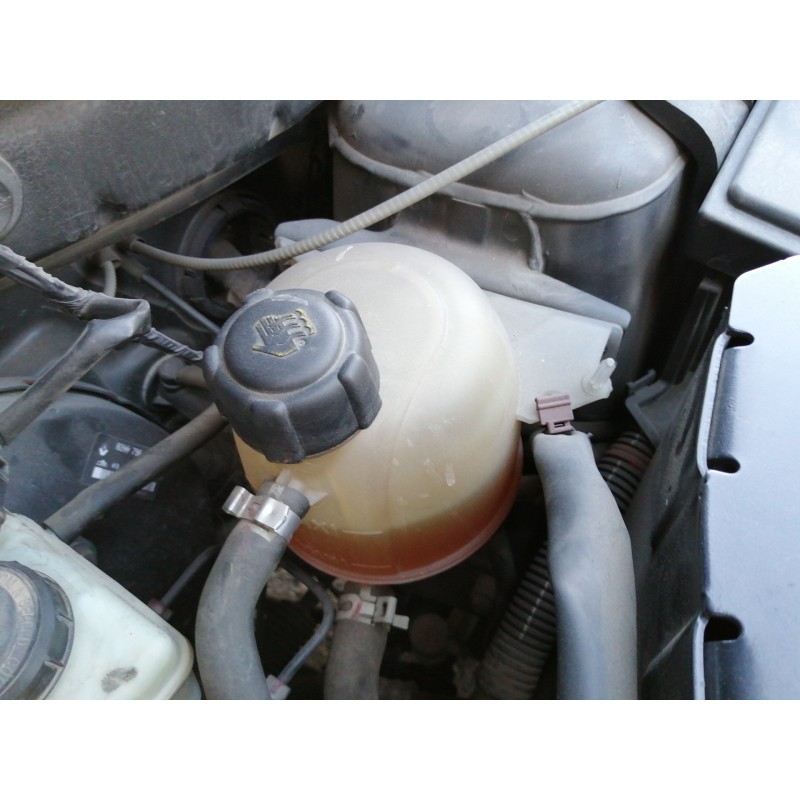 Recambio de deposito expansion para dacia logan ambiance referencia OEM IAM   
