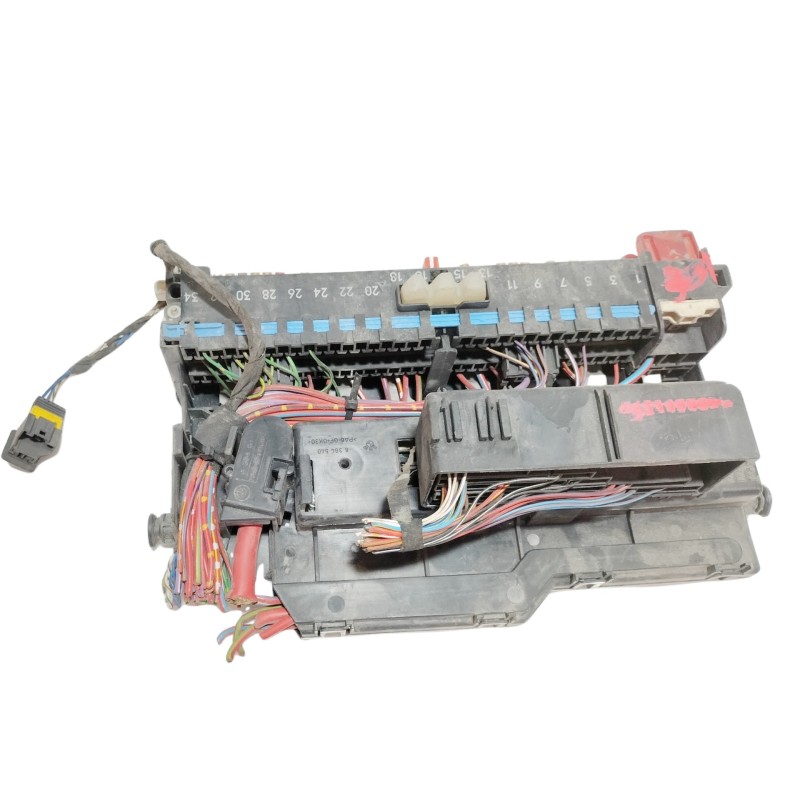 Recambio de caja reles / fusibles para bmw serie 3 berlina (e46) 320d referencia OEM IAM 18500000000  