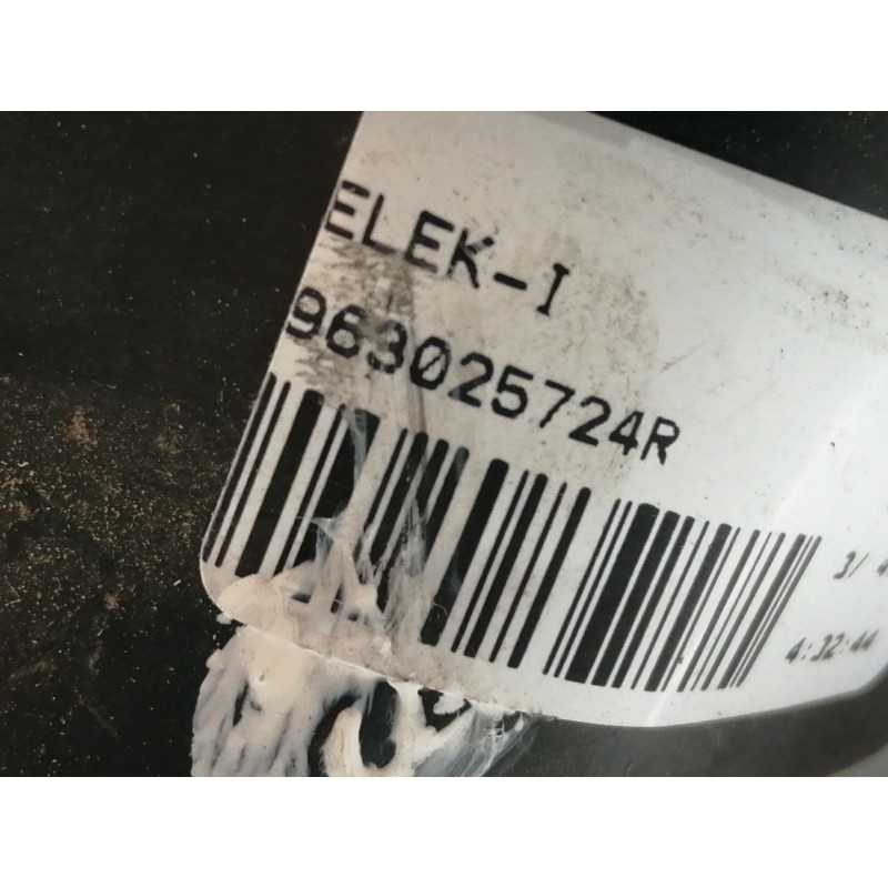 Recambio de retrovisor izquierdo para renault clio iv business referencia OEM IAM 963025724R  