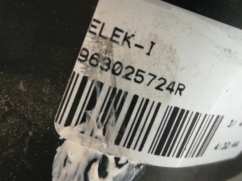 Recambio de retrovisor izquierdo para renault clio iv business referencia OEM IAM 963025724R  