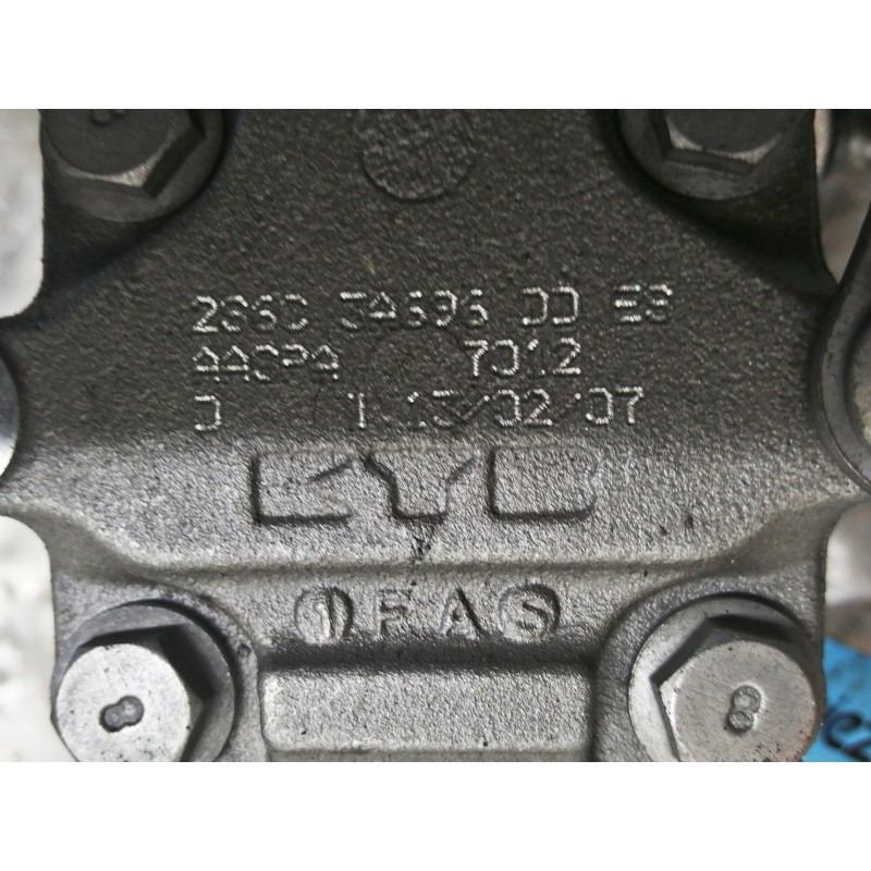 Recambio de bomba direccion para ford fiesta (cbk) ambiente referencia OEM IAM 236C3A696DD  