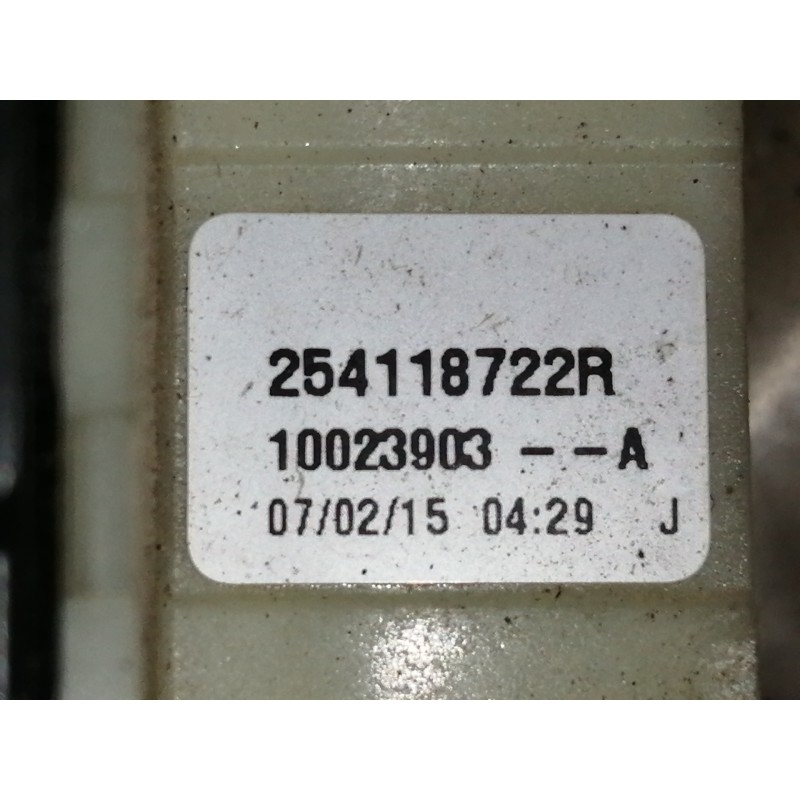 Recambio de mando elevalunas delantero izquierdo para renault clio iv business referencia OEM IAM 254118722R 10023903A 