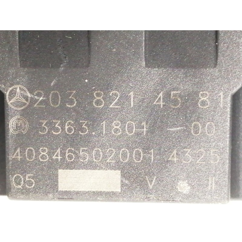 Recambio de mando multifuncion para mercedes-benz clase c (w203) berlina 270 cdi (203.016) referencia OEM IAM 2038214581 4084650