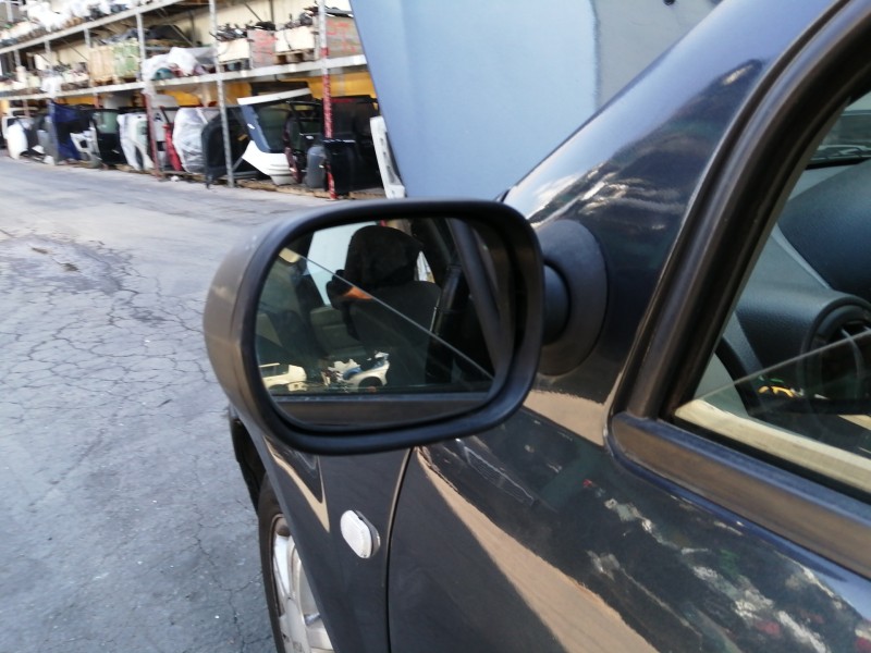 Recambio de retrovisor izquierdo para dacia logan ambiance referencia OEM IAM   