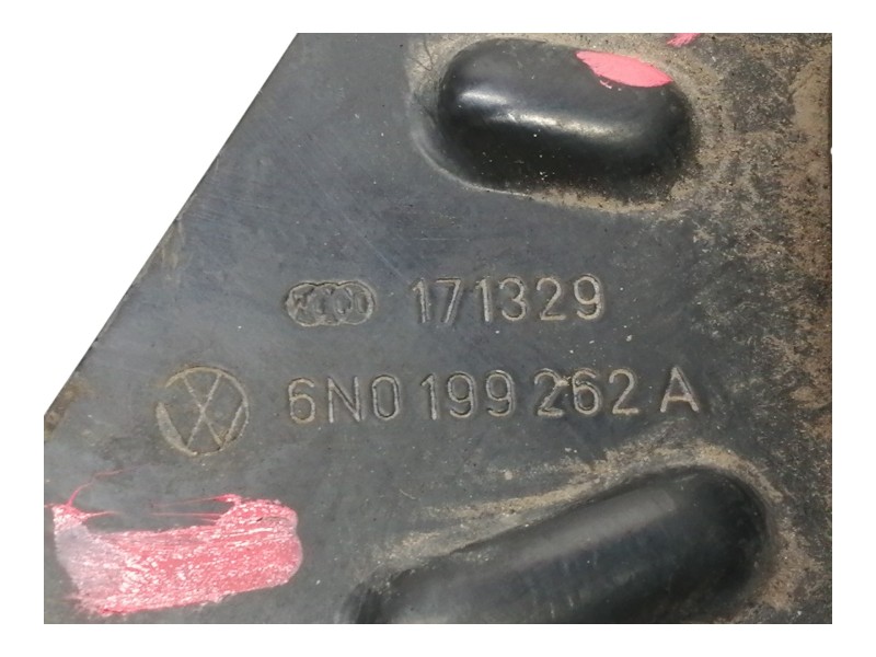 Recambio de soporte motor derecho para volkswagen polo berlina (6n1) concept referencia OEM IAM 6N0199262A  