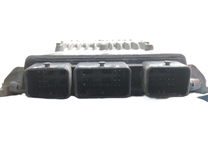 Recambio de centralita motor uce para ford fiesta (cbk) ambiente referencia OEM IAM 7S6112A650EA 5WS40632A 