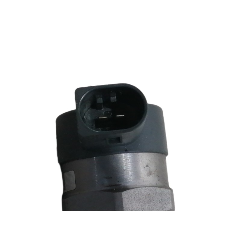 Recambio de rampa inyectora para bmw serie 5 lim. (f10) 520d referencia OEM IAM 780912803 04445214183 