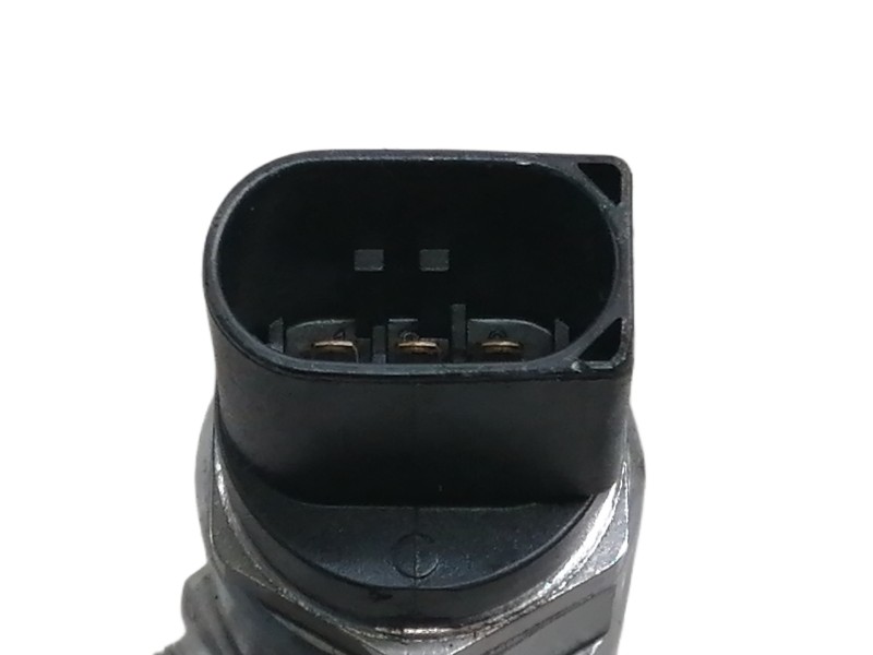 Recambio de rampa inyectora para bmw serie 5 lim. (f10) 520d referencia OEM IAM 780912803 04445214183 