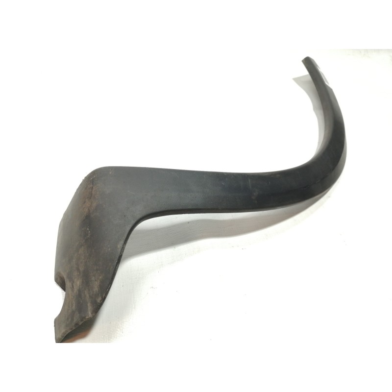 Recambio de aletin trasero derecho para opel corsa c club referencia OEM IAM 09114714  