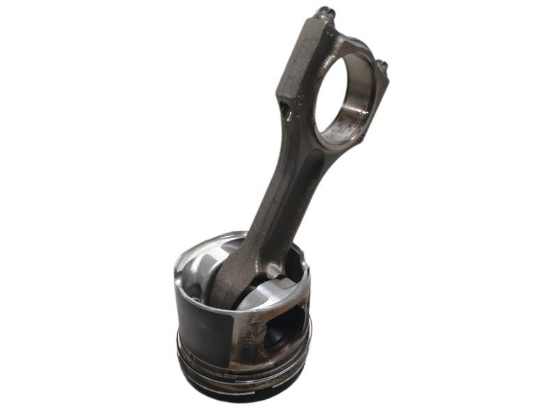 Recambio de piston para bmw serie 5 lim. (f10) 520d referencia OEM IAM 0840ZU  