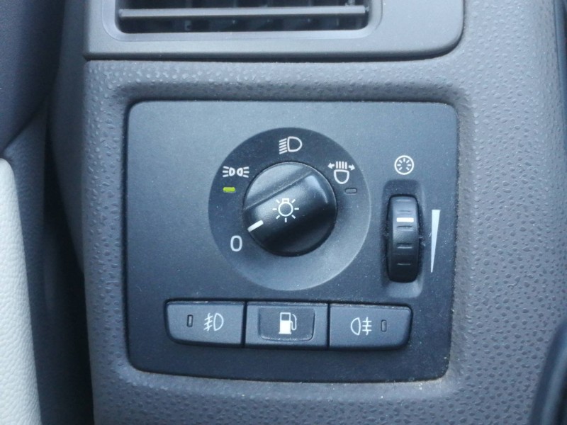 Recambio de mando luces para volvo v50 familiar 1.6 d drive kinetic referencia OEM IAM 30772412 09W45T 