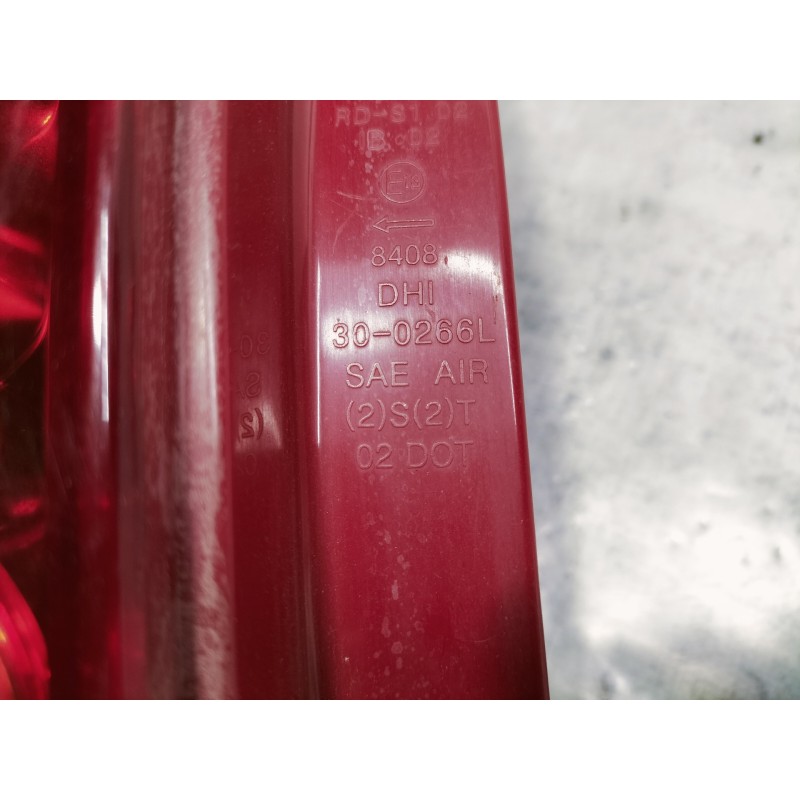 Recambio de piloto trasero izquierdo para chevrolet kalos 1.2 se referencia OEM IAM 300266L  