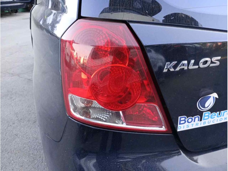 Recambio de piloto trasero izquierdo para chevrolet kalos 1.2 se referencia OEM IAM 300266L  