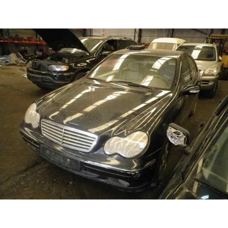MERCEDES-BENZ CLASE C (W203) BERLINA