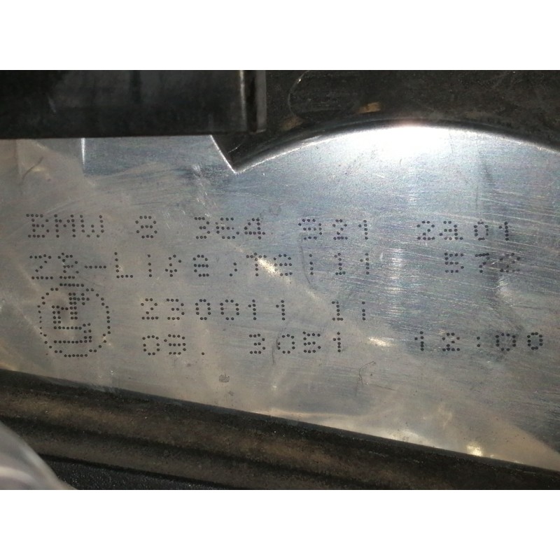 Recambio de piloto trasero izquierdo para bmw serie 3 berlina (e46) 320d referencia OEM IAM 8364921  