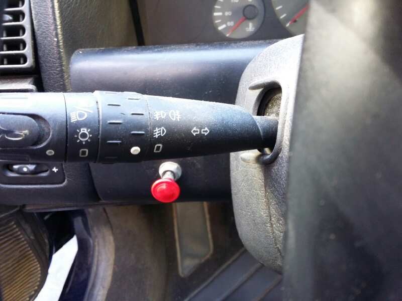 Recambio de mando intermitentes para citroën xantia berlina 1.9 turbodiesel referencia OEM IAM 34388001 96251931ZL 