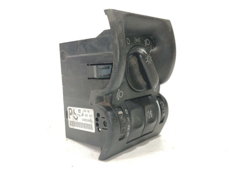 Recambio de mando luces para opel vectra b berlina 2.0 dti referencia OEM IAM 09228134  
