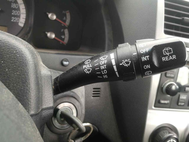 Recambio de mando limpia para kia sportage ex referencia OEM IAM 621W05200  