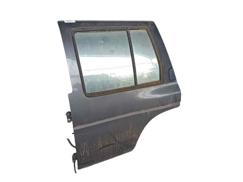 Recambio de puerta trasera izquierda para nissan terrano (wd21) 2.7 td referencia OEM IAM   