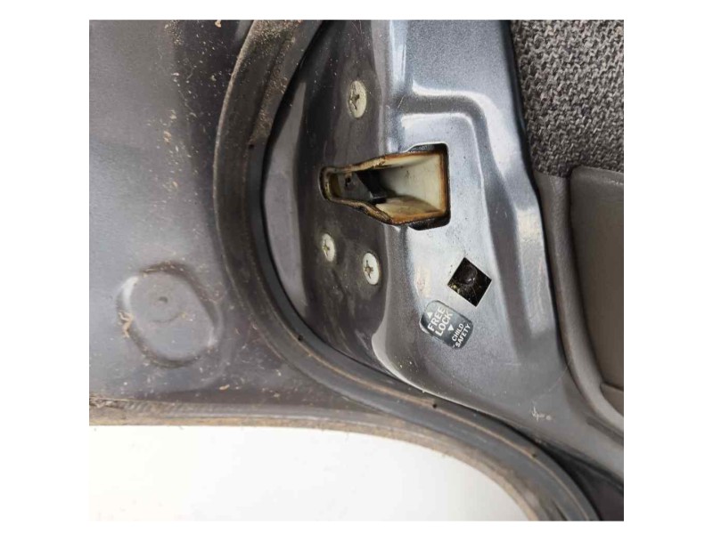 Recambio de puerta trasera izquierda para nissan terrano (wd21) 2.7 td referencia OEM IAM   