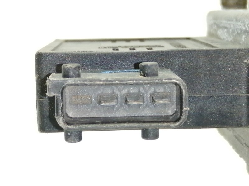 Recambio de caudalimetro para saab 9-3 berlina 2.0 cat referencia OEM IAM 55557008  