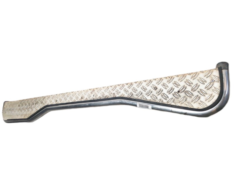 Recambio de estribos laterales para nissan terrano (wd21) 2.7 td referencia OEM IAM ESTRIBOSLATERALESDERECHO  DERECHO