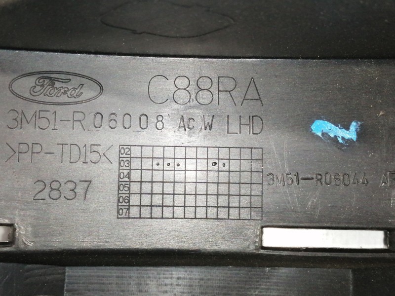 Recambio de guantera para ford focus c-max (cap) ghia (d) referencia OEM IAM 3M51R06008A 3M51R06044 