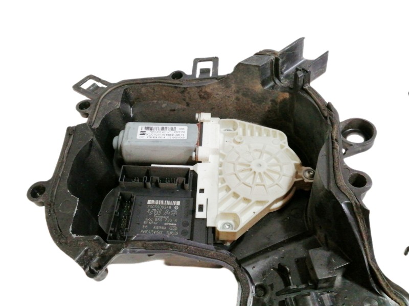 Recambio de elevalunas delantero izquierdo para seat leon (1p1) emocion referencia OEM IAM 1P0837401H 1T0959701K 1P0867435